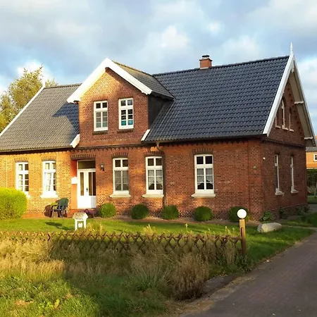 Von Felde Esens